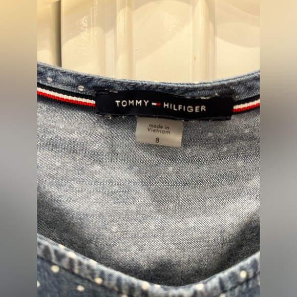 TOMMY HILFIGER lightweight denim Dress with white poke-a-dots, size 8. - Picture 4 of 6